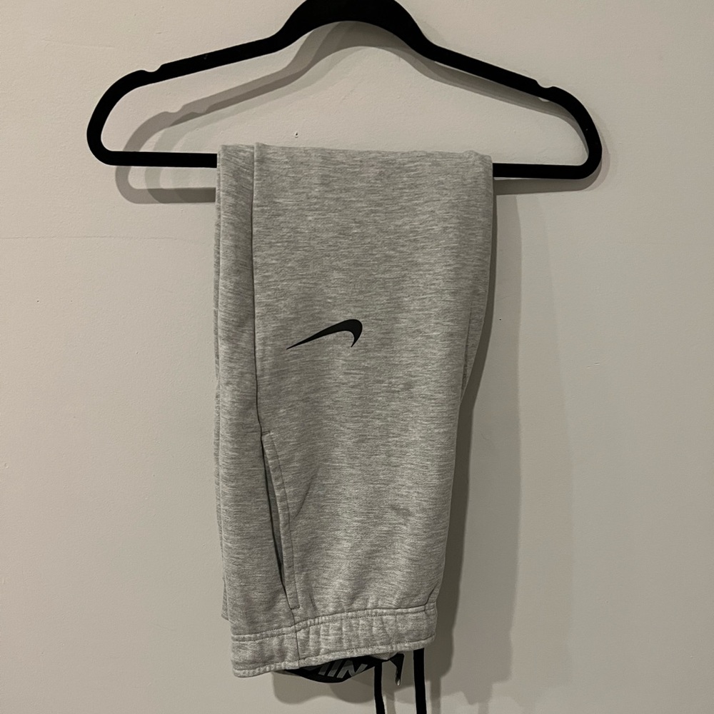 Nike women’s sweatpants